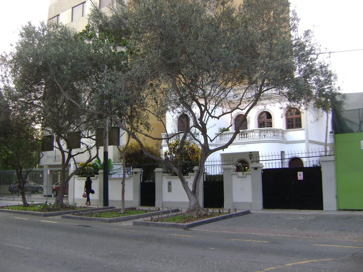 Dos De Mayo * Lima